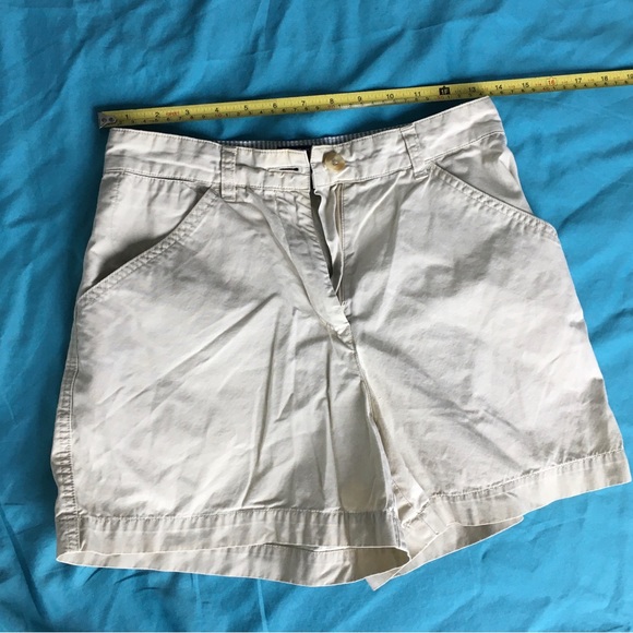 Tommy Hilfiger Pants - Vintage Tommy tan shorts